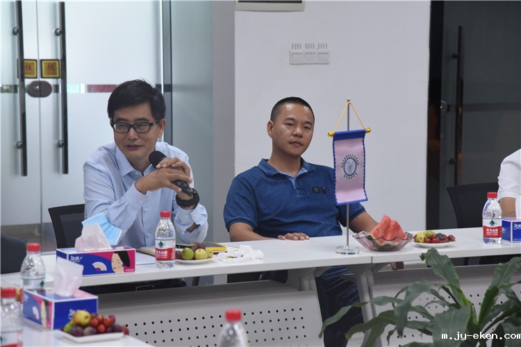 全国卫生产业企业管理协会净水产业分会唐会长一行莅临家乐士参观考察